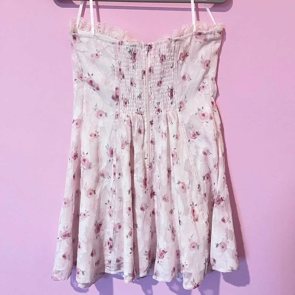 Windsor Floral Dress in White and Pink - Picture 2 of 6